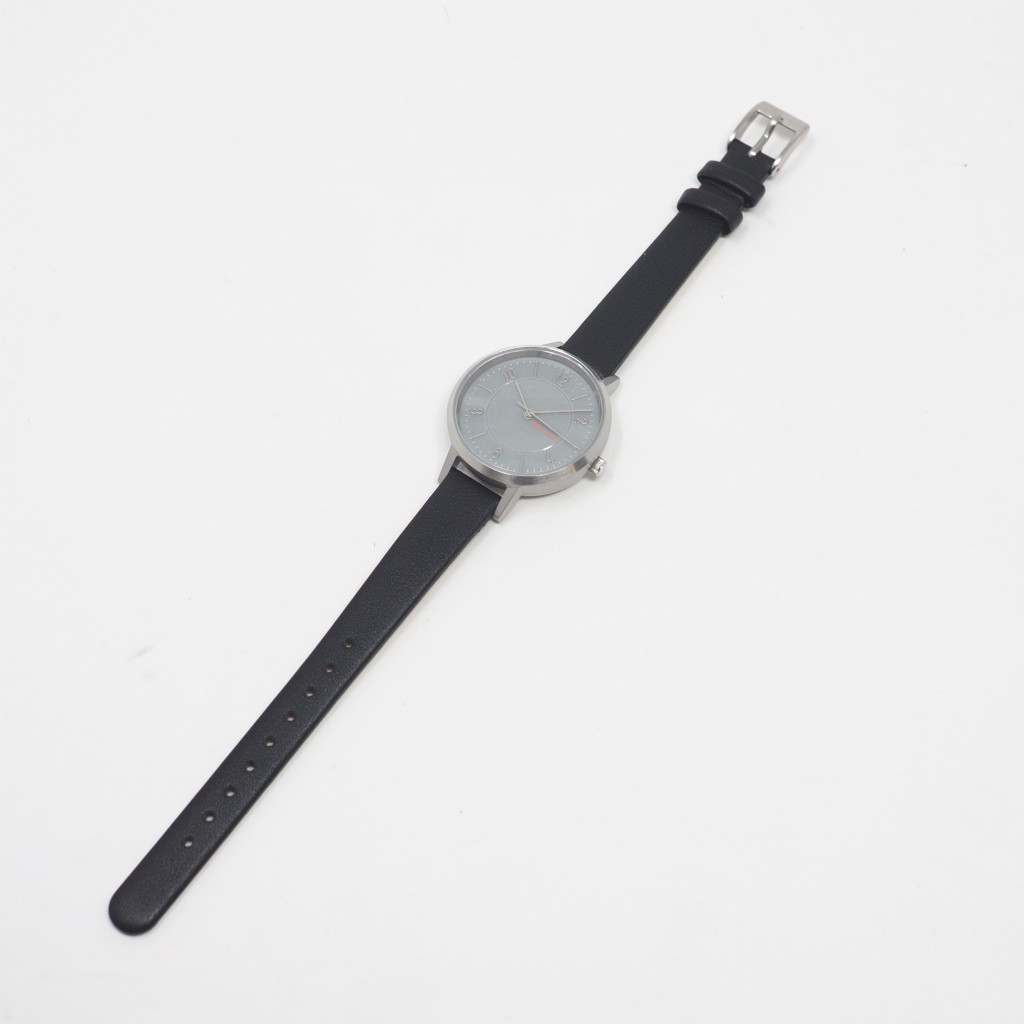 innovator イノベーター 腕時計 ソーラーウォッチSOLKRAFT  ブラック×シルバー 32mm
