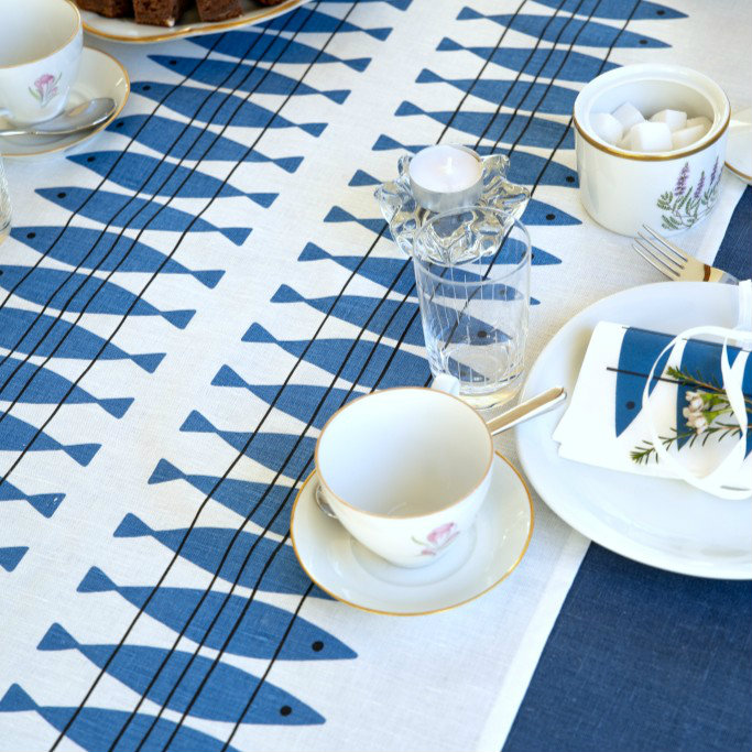 Almedahls アルメダールス テーブルランナー フィッシュ Sill ニシン