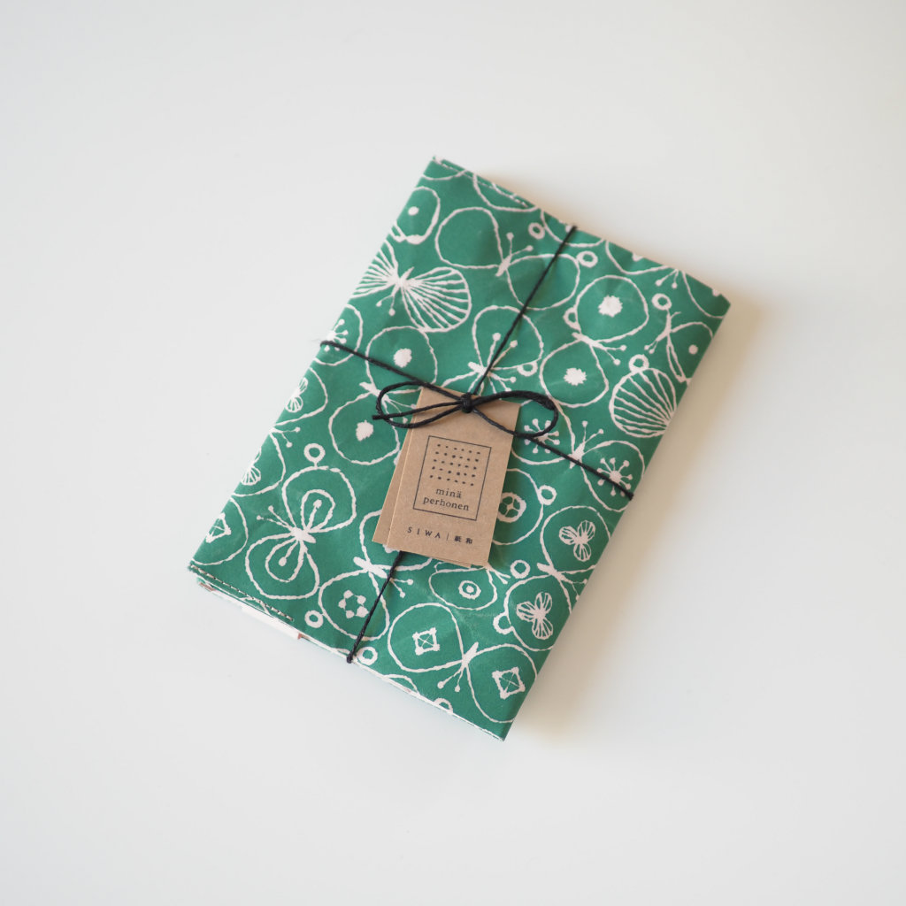mina perhonen SIWA ブックカバー 文庫本サイズ Party