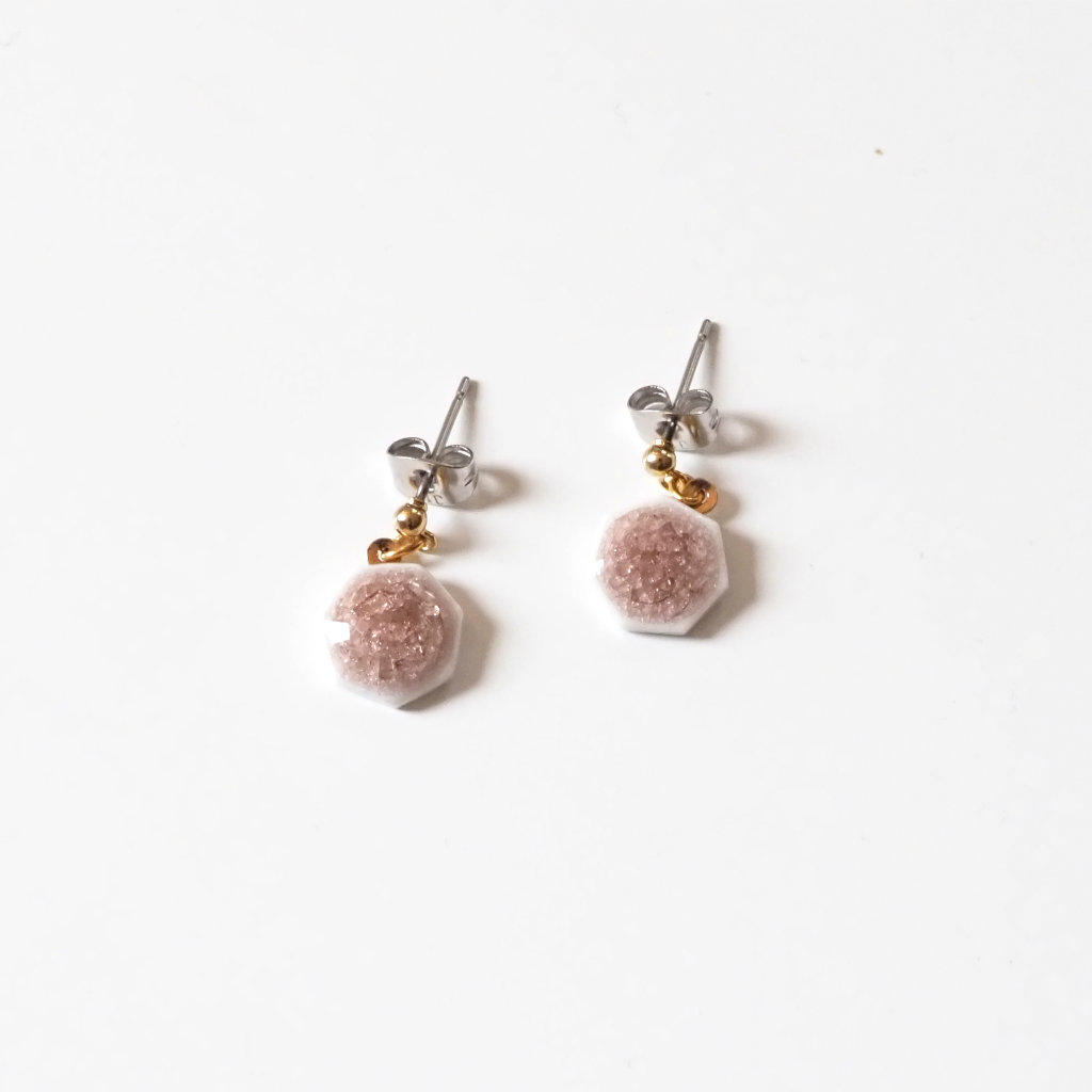 七窯社 美濃焼 アクセサリー イロとカタチの選べる吊りピアス 貫入 7角 柘榴