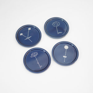 Mustakivi PIKKU 小皿 ブルー