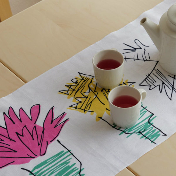 てぬぐいや食器